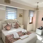 Ada Olympos מלון 3*