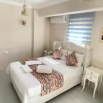 Ada Olympos מלון בוזקאדה