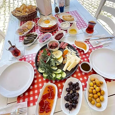 Ada Olympos
